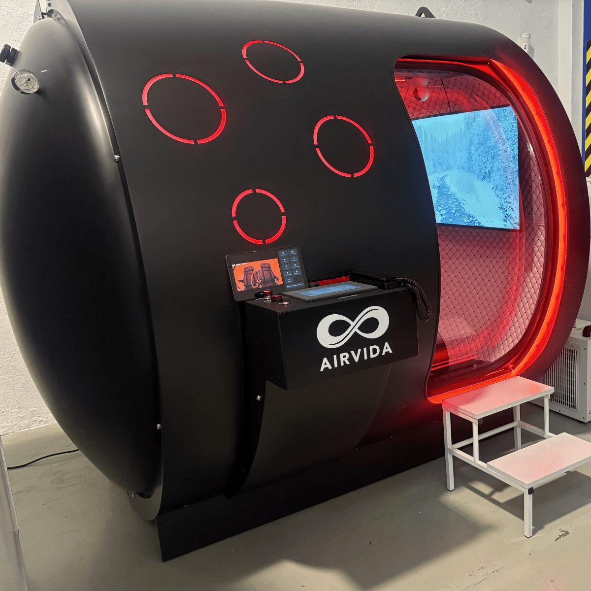 2.0 ATA Hardshell Multiplace Hyperbaric Chamber with BIBS Mask